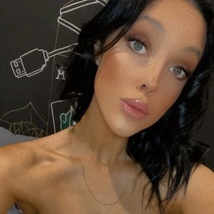 Meet your Posher, Lani